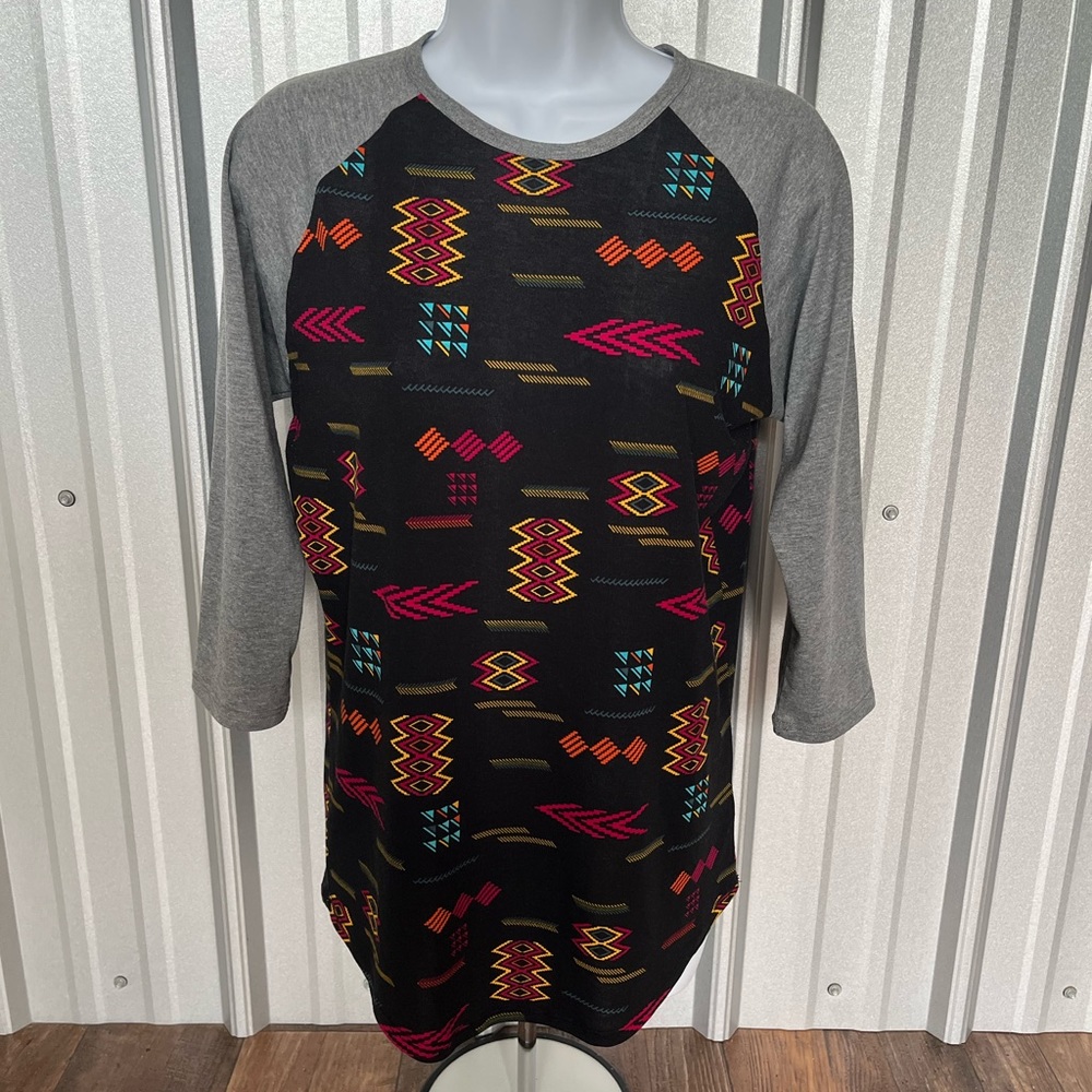 WOMENS Lula Roe Baseball Style Tee Shirt Size Small